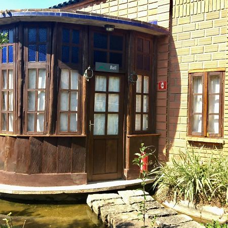 Chalé Bali Villa Cunha Bagian luar foto