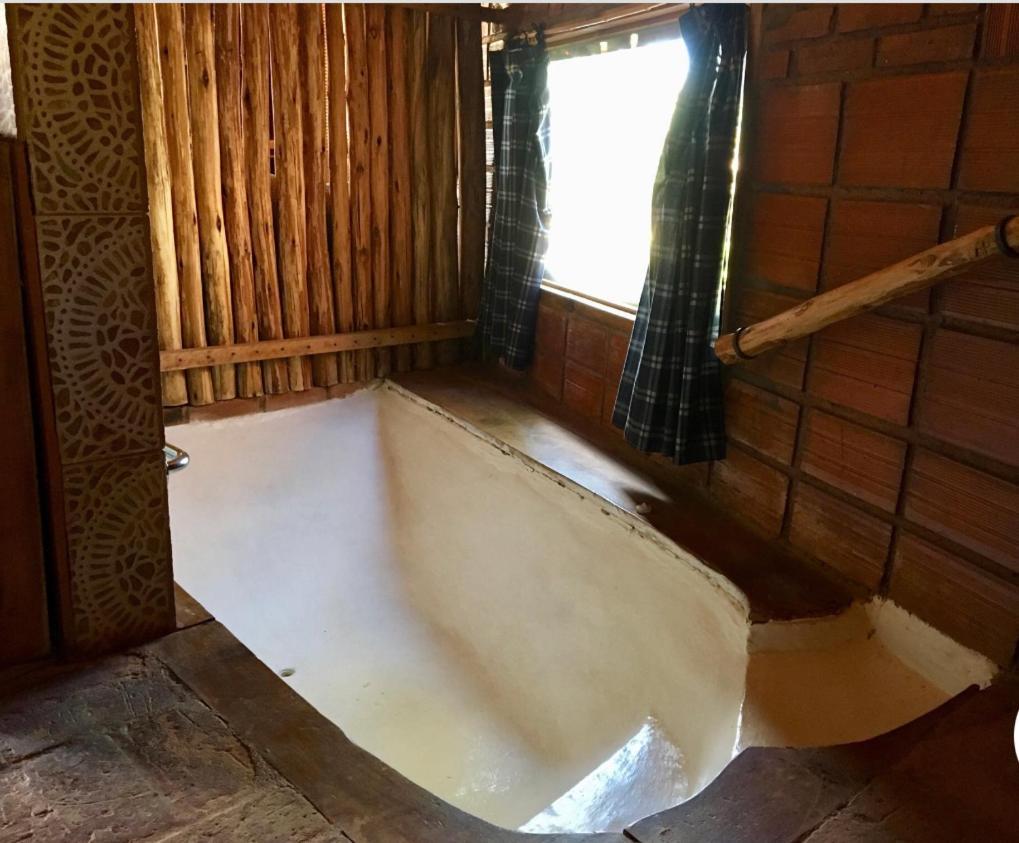 Chalé Bali Villa Cunha Bagian luar foto